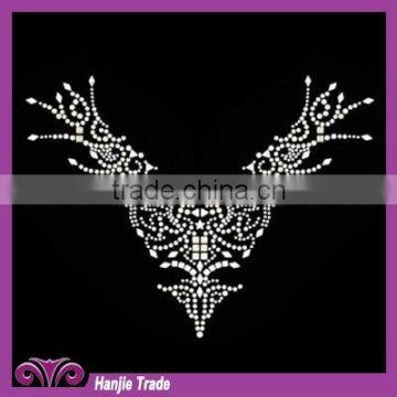 Wholesale Sweater Collar Neckline Hot Fix Rhinestone Crystal Motif