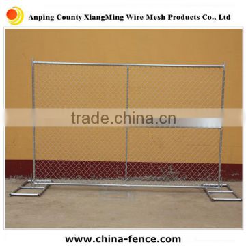 6 ft high construction temporary chain link event fencing with cross brace