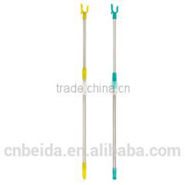 Manufacturing Telescopic cloth hanger fork with steel handle in high quanlity