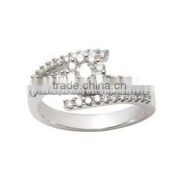 Amazingly designed white gold diamond ring Indian supplier