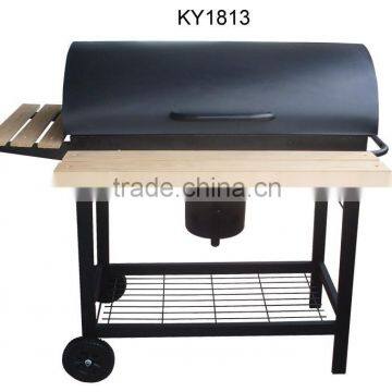 Popular barrel bbq charcoal grill with wooden side table