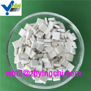 Shandong AL2O3 white ceramic plate liner