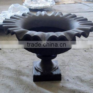 Cast iron flower pot widely used in shopping centers/park