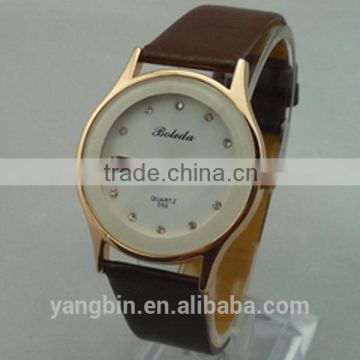 Wholesale low price genuine leather lady geneva watch L032