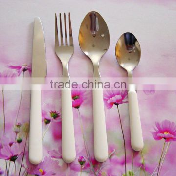 Stainless utensils set
