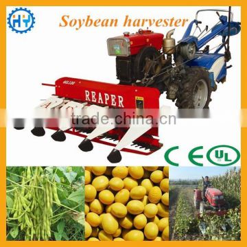 Large tractor driven Mini soybean combine harvester