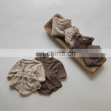 Baby suit autumn and winter men and women baby suit Western style Korean fashion sweater + shorts suit