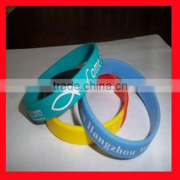 fashion text silicone bracelet