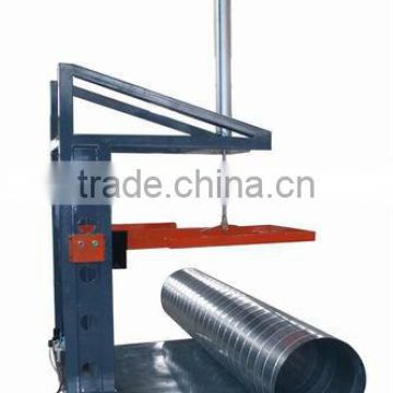 Machine for duct fabrication