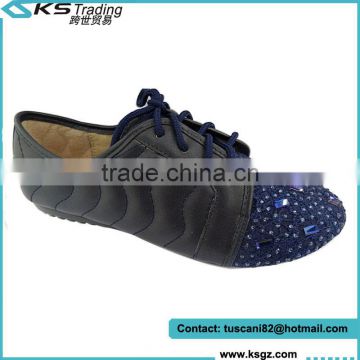 Wholesale Flat Leather Classic Outdoor Shoes with Purchasing Agent