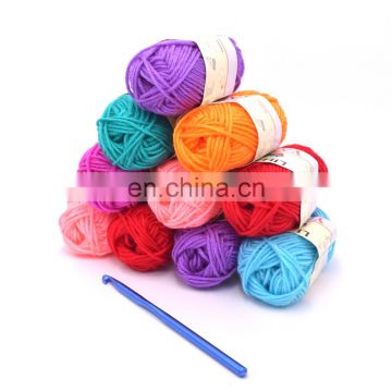 China quantity supply 100% acrylic yarn for knitting