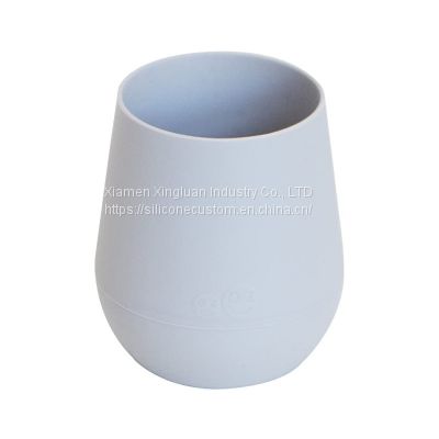 Factory wholesale non-slip design tiny drinking cup for Infants soft silicone baby feeding cup