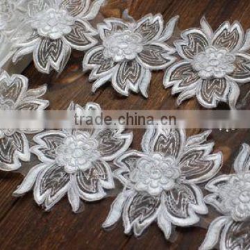 9.5cm Embroidery Flower Rose Ivory Lace Applique Trim For Bridal Veil