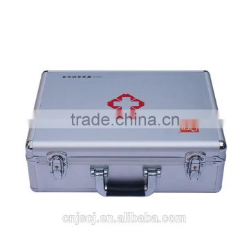 Good quality competitive price export silver useful Aluminum first-aid case,pocket dividers aluminum medical ca