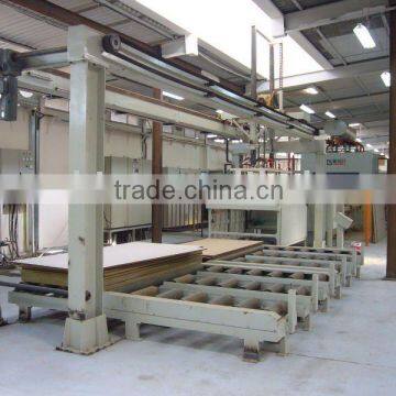 short cycle laminating press