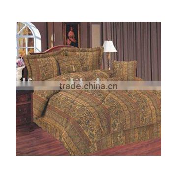 7pcs Yarn-Dyed Jacquard Comforter Set