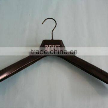 plastic hanger molding,injection moulding plastic hanger molds