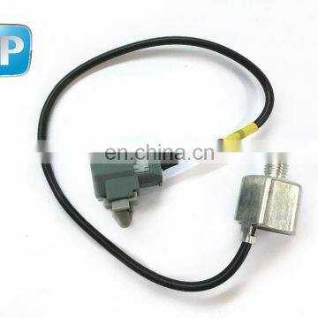 New Knock Sensor for MAZDA 2 3 5 6 OEM# ZJ01-18-921 ZL02-18-921 E1T50371 E001T50471