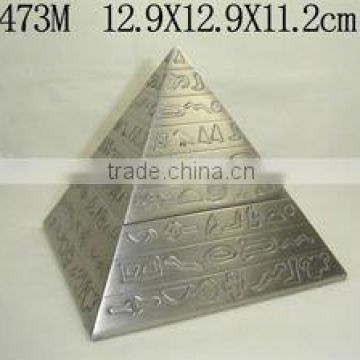 Pyramid Design Polished Metal Ashtray(LD-473M)
