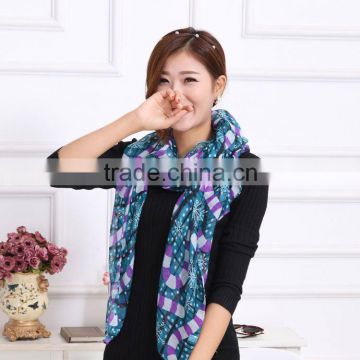 Low MOQ latest design high quality and cheap summer new printed chinese silk scarf