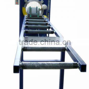 Horizontal stretc film wrapping machine