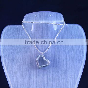 heart pendants necklaces for love