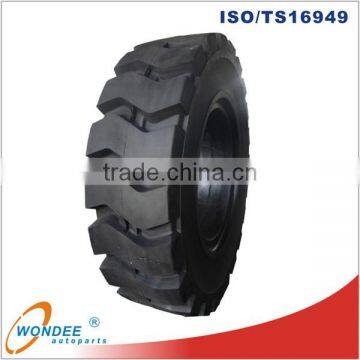 Heavy Duty Forklift Pneumatic Tyre