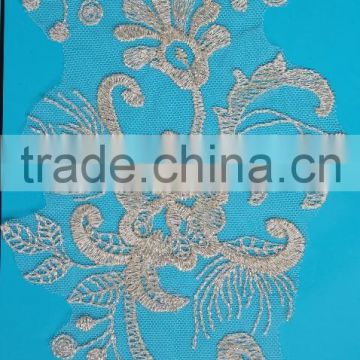Most popular high quality embroidery gold applique lace flower work bed sheet