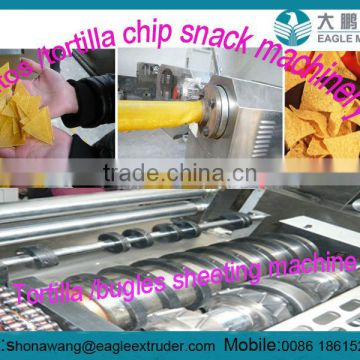 Automatic Doritos tortilla chip manufactures /mkaing machine /machinery