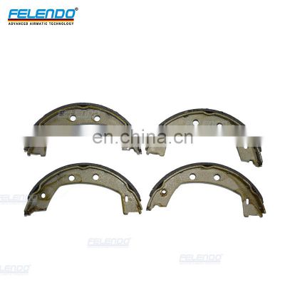 LR001020 auto brake shoes For Land Rover