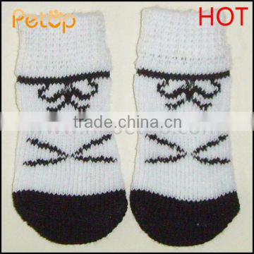 Top Selling Black&White Dog Wearing Socks