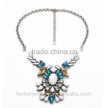 Available item 2015 fashion statement necklace for women SKA4726