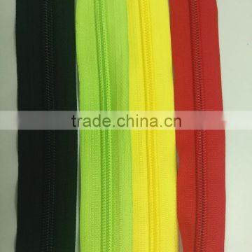 Open end nylon plastic zipper for garments