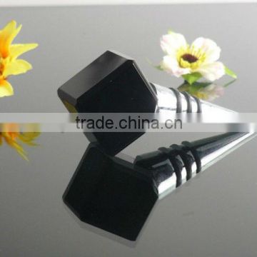 Black Crystal head Chrome Hardware Wine Bottle Stopper from China factory