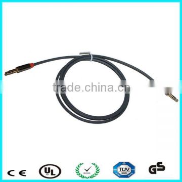 Male to male 3-pole stereo audio cable jack 3.5