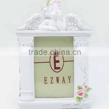 White Cupid Cute Design Wholesale Angel Resin Funia Photo Frame                        
                                                Quality Choice