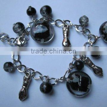 Hand charm with glass beads bracelet