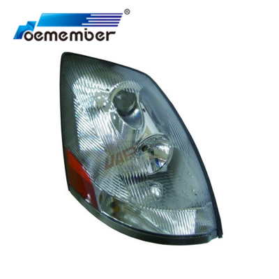 OE Member 20496654 Head Lamp-R With White Bulbs Truck Body Parts Headlight For Volvo VNL American Truck Parts