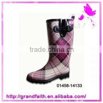 Hot-Selling high quality low price beautiful rain boots