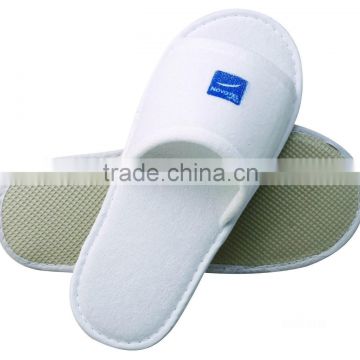 comfortable disposable velour slippers for hotel