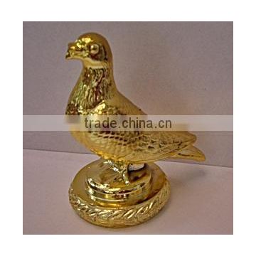 Stand up pigeon for trophy plastic trophy