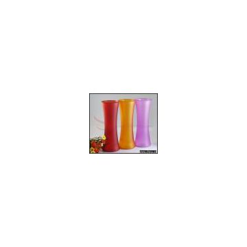 Decorative vase in spray colored glass