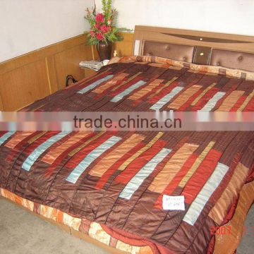 satin polyester bed cover set