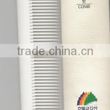 Disposable plastic hair comb for hotel use or travel use /combed bath towel