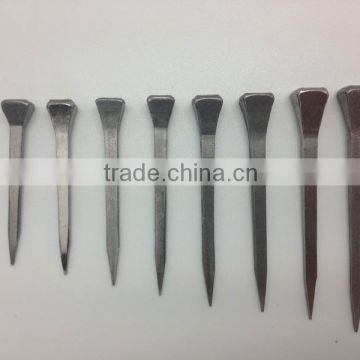 Chinese factory dierct selling in bulk wholesale horseshoe nail