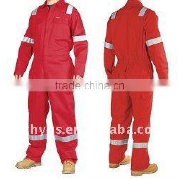 flame resistant safety clothing with reflective tape