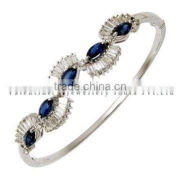 trendy and sleek sapphire diamond bracelet for women for 2016