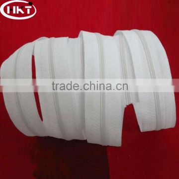 High Quality Long Chain Nylon Zipper for sale