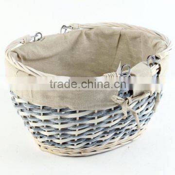 woodchip storage basket