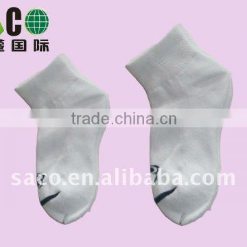 white basic face jacquard kids socks
